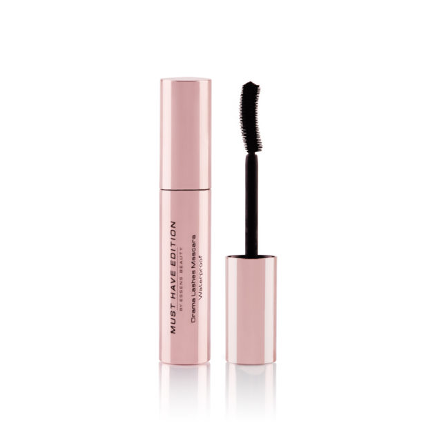 Mascara waterproof volumizzante